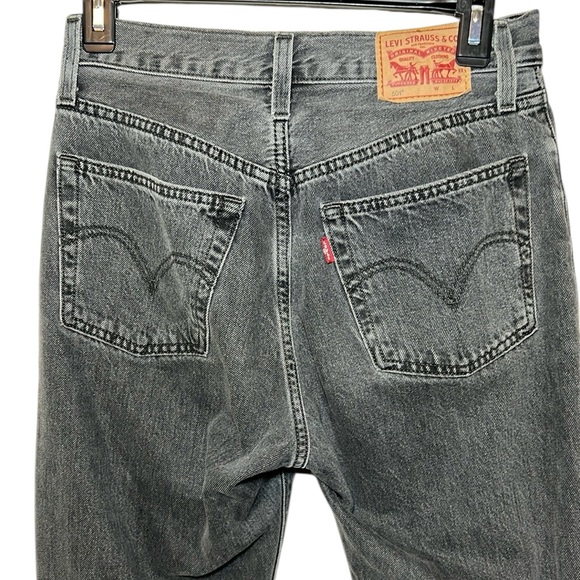 Levis Women’s 501 Black Pants Button Fly Raw Hems Size 25 - Picture 4 of 7